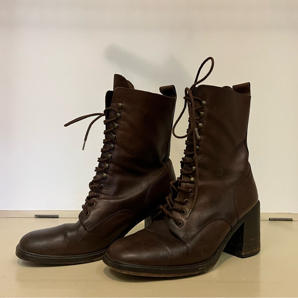 Vintage Spanish Leather Heeled Boots (Brown)
